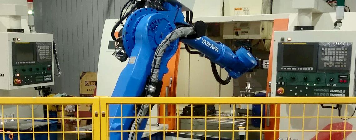 Automated Machine Tending System Integration - Machine tending with Yaskawa motoman MH180